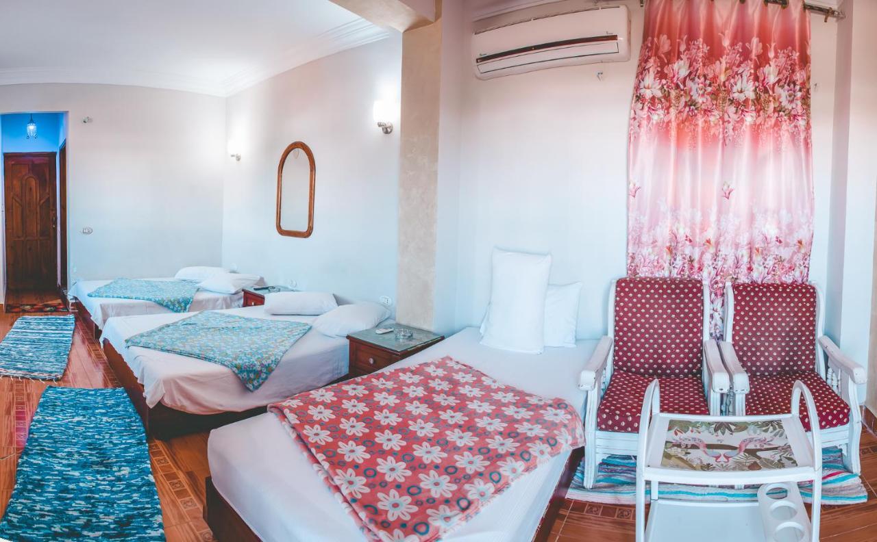 Gina Motel Dahab Buitenkant foto